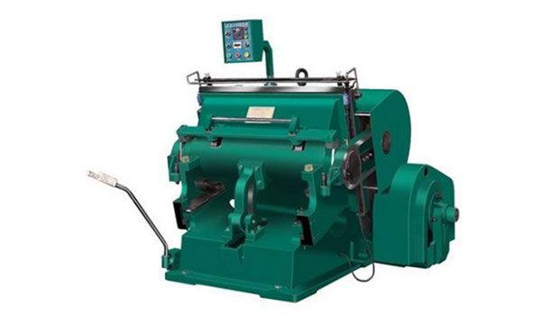 Clamshell Die Cutter
